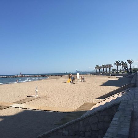 Apartment Near The Beach With Magnificent Views Порт Саплая Екстериор снимка