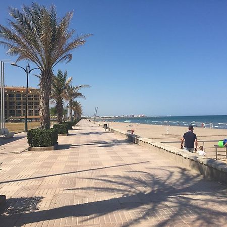 Apartment Near The Beach With Magnificent Views Порт Саплая Екстериор снимка